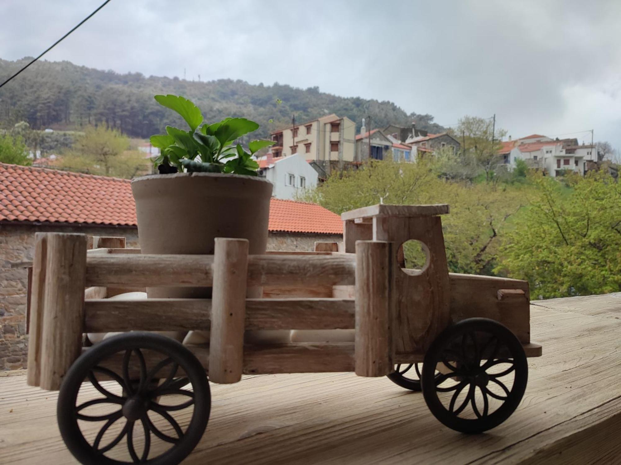 Guesthouse Axieros Самотраки Екстериор снимка