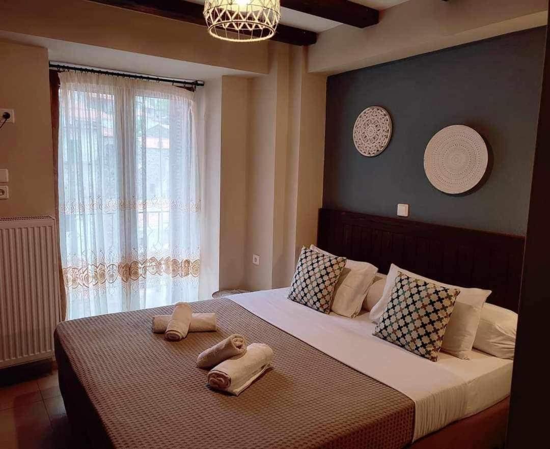 Guesthouse Axieros Самотраки Екстериор снимка
