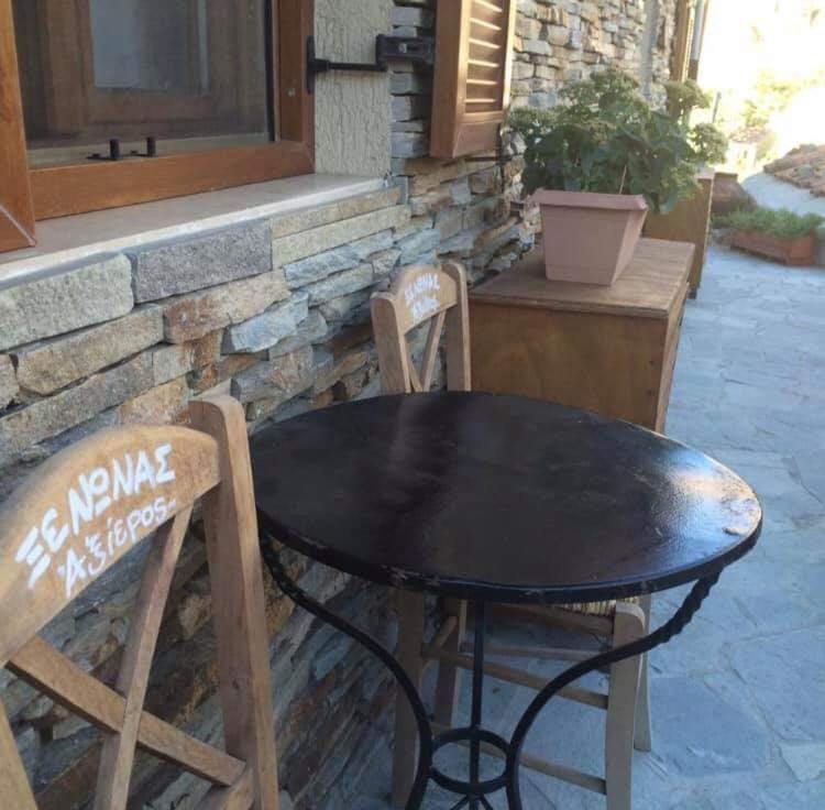 Guesthouse Axieros Самотраки Екстериор снимка